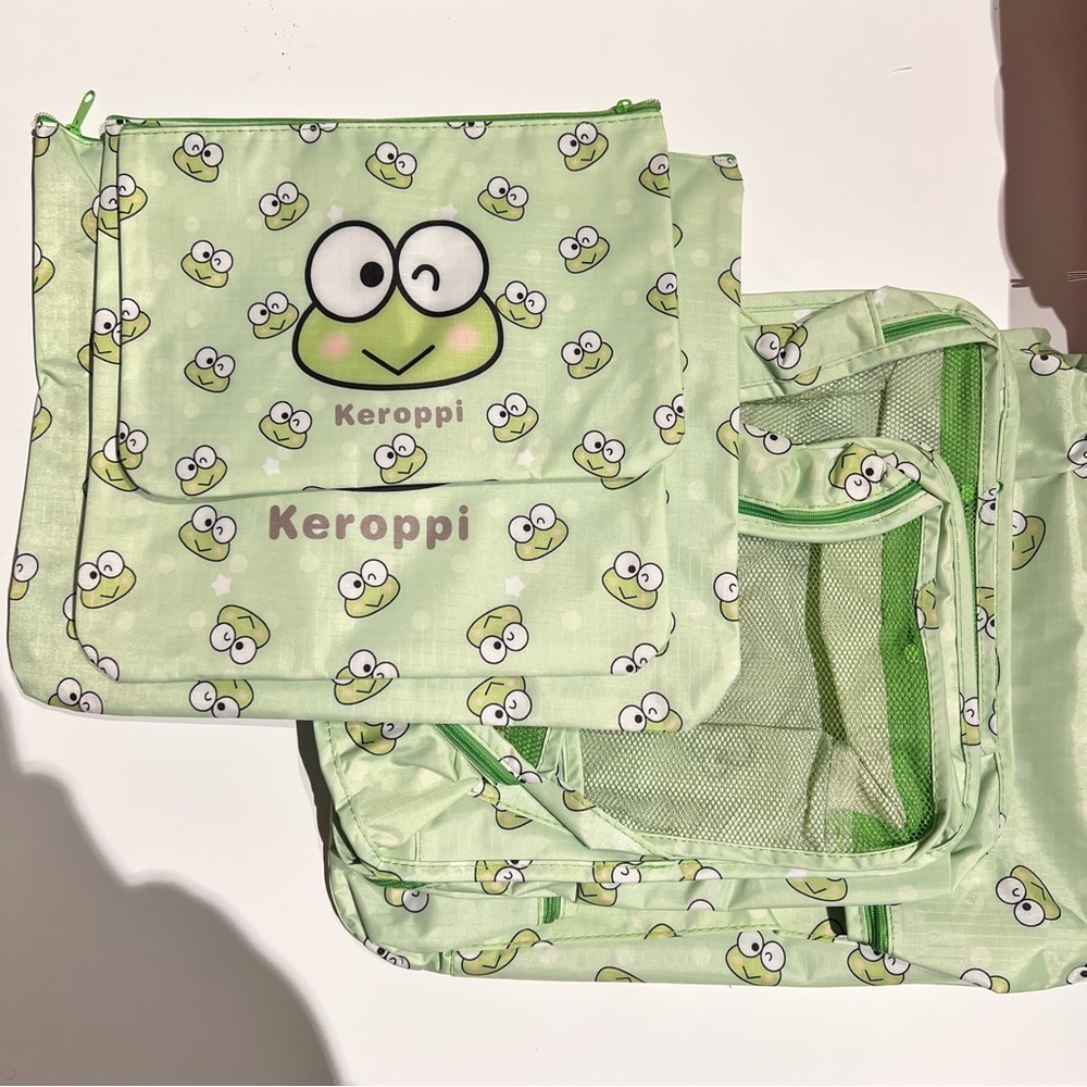 New Unused 6 pc storage/ travel in green keropi